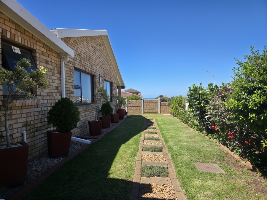 4 Bedroom Property for Sale in Noorsekloof Eastern Cape